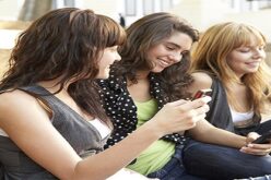 Telefonica lanza una nueva estrategia apuntando al mercado adolescente