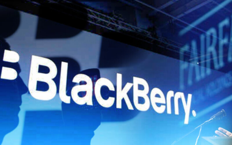 Fairfax planea adquirir a BlackBerry antes de noviembre