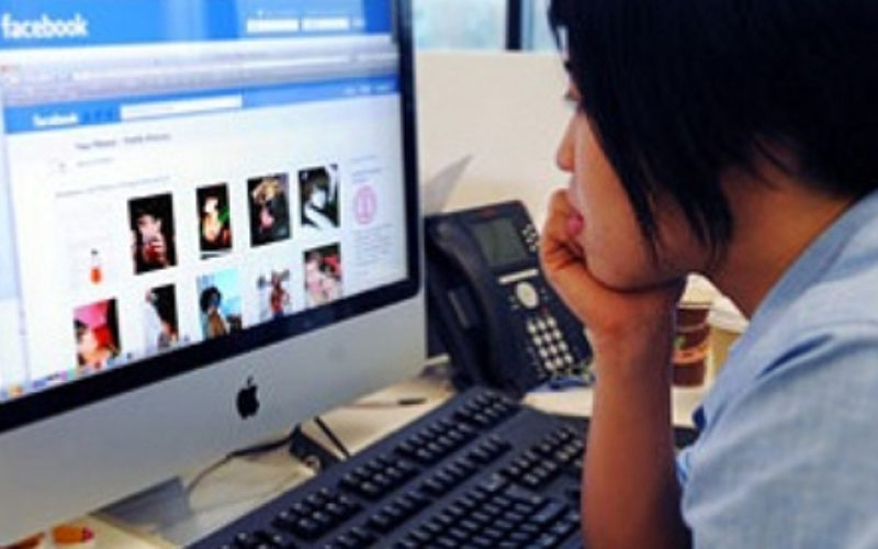 Facebook lanza Facebook at Work