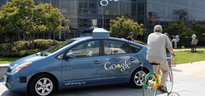 Google prueba sus vehículos sin conductor