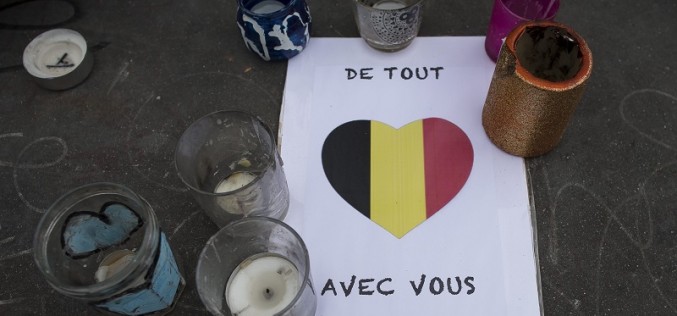 Facebook activa «Safety Check» tras atentados terroristas en Bruselas