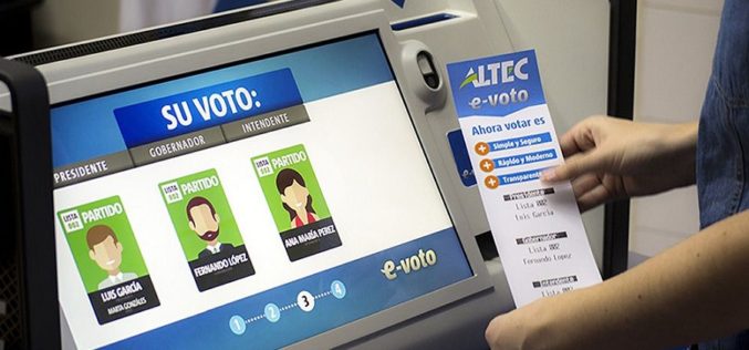 Cylance demuestra vulnerabilidades en máquinas de votación