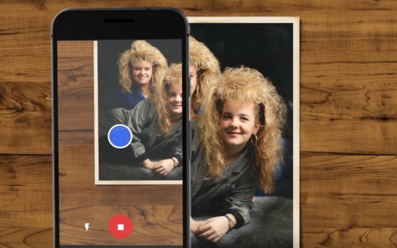 PhotoScan: una ‘app’ de Google para escanear fotos antiguas con el móvil
