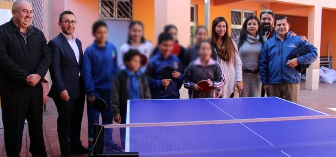 La Región de Atacama impulsa el deporte con la inauguración del  proyecto “Escuela de Tenis de Mesa”
