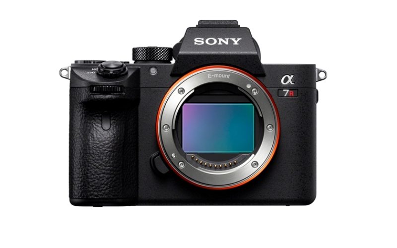 La nueva cámara de Sony con lentes intercambiables ofrece la combinación perfecta de resolución y velocidad