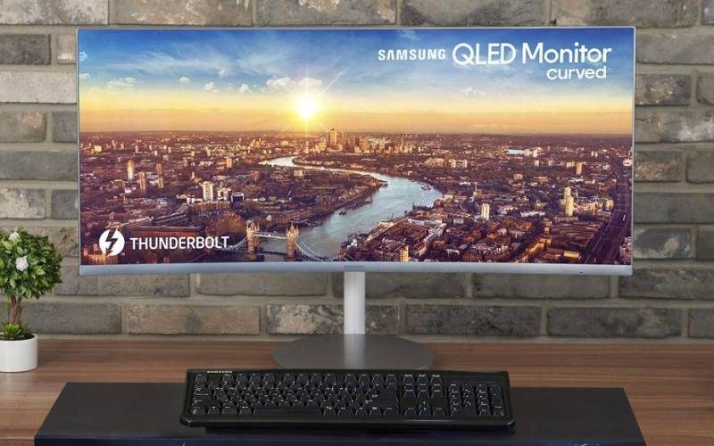 Samsung Electronics lanza el primer monitor curvo QLED Thunderbolt™ 3 del mundo en IFA 2018