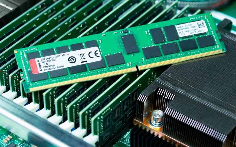 Los módulos DIMM registrados Kingston Server Premier DDR4 2933MT/s obtienen validación para la plataforma Intel Purley