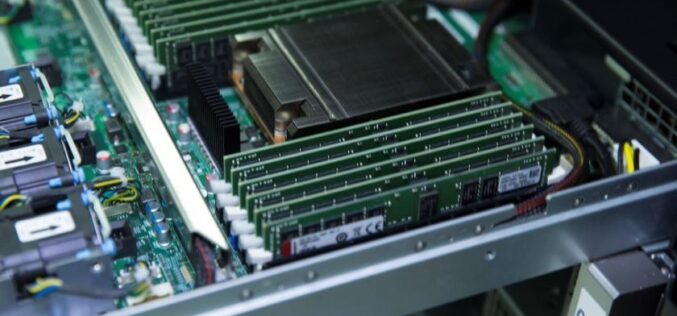 Kingston anuncia la disponibilidad de los módulos DDR4-3200 Registered DIMMs
