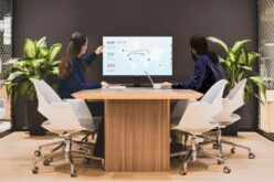 ViewSonic amplía soluciones de visualización con el ViewBoard IFP4320 para colaboración en ambientes pequeños de trabajo híbrido