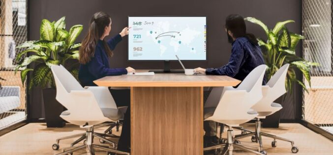 ViewSonic amplía soluciones de visualización con el ViewBoard IFP4320 para colaboración en ambientes pequeños de trabajo híbrido