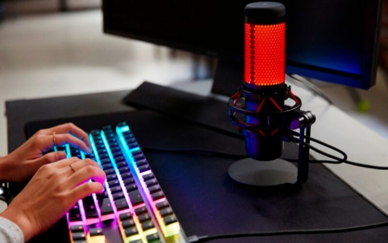 HyperX distribuye más de un millón de micrófonos USB